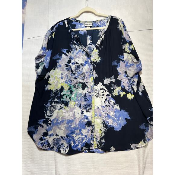 Ava & Viv Women's Thin Slippery Polyester Blouse Plus Size 3X - Picture 1 of 7